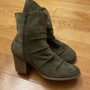 Coconuts by Matisse Suede booties. 3” heel. Outer zipper accent only.
